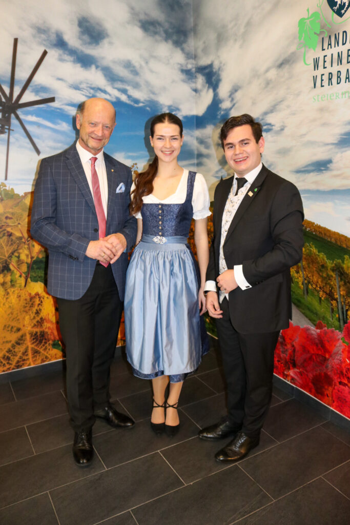 Finalisten und Fachvorstand beim Wettbewerb an den Tourismusschulen Bad Gleichenberg